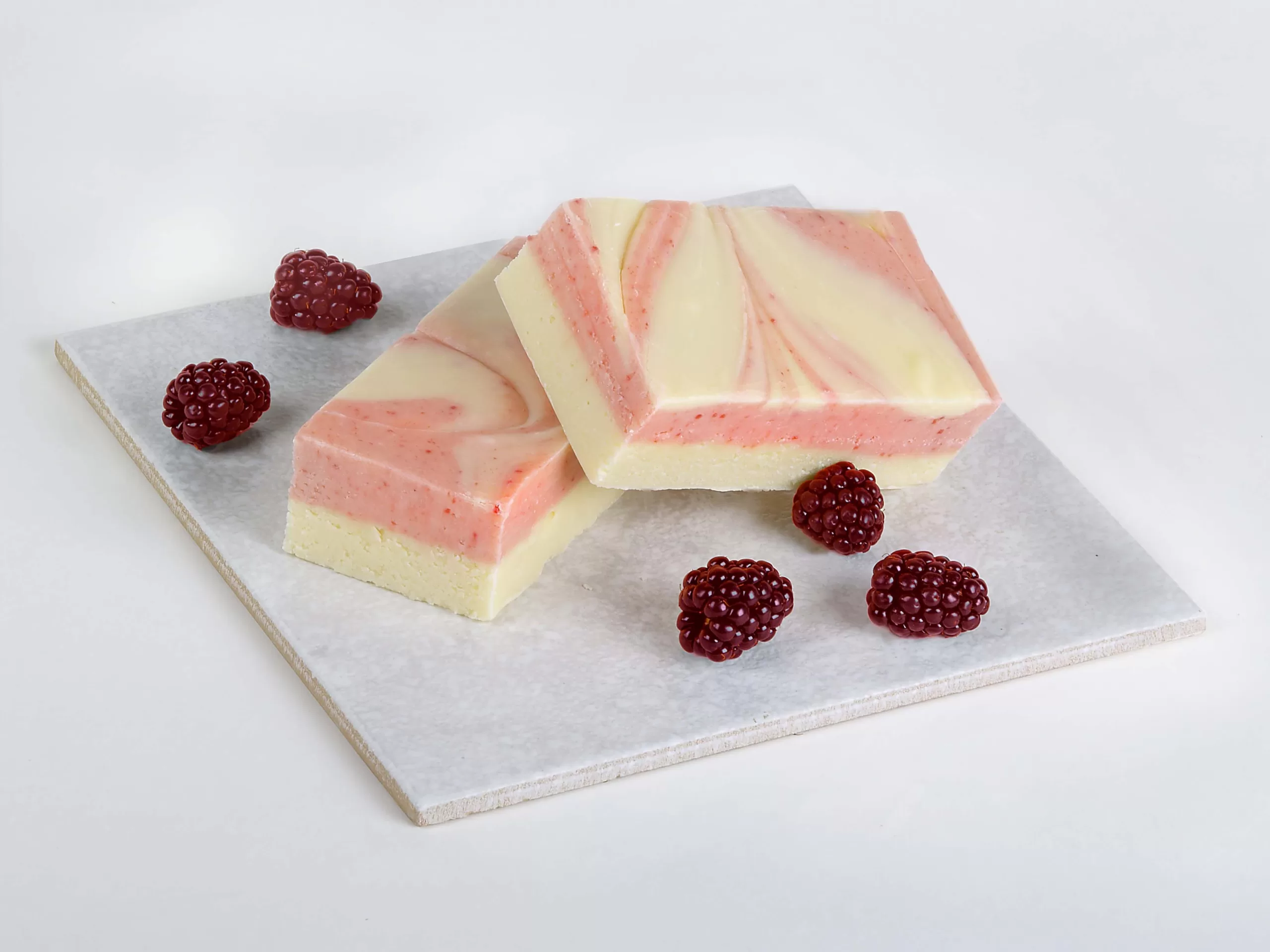 Raspberry Cheese Cake Fudge